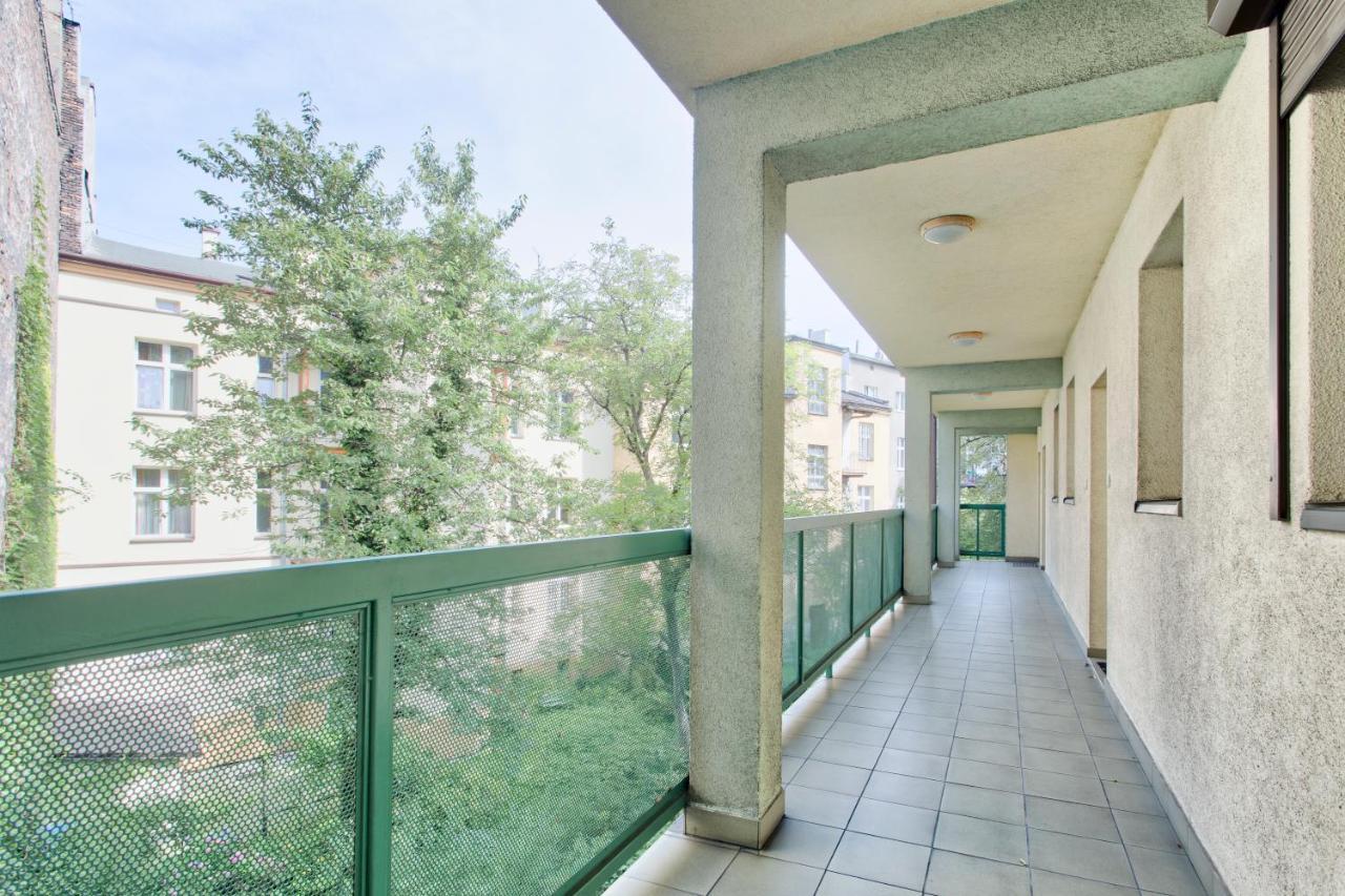 Tyzenhauz Apartments Lobzowska Street Краков Экстерьер фото